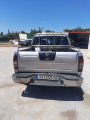 Nissan Navara 2002 2.4 navara-thumb-7