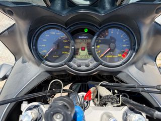 Suzuki V-Strom 650 2005-thumb-3