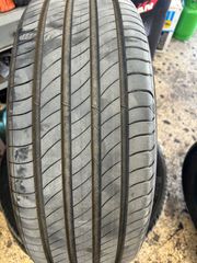235/55/19 MICHELIN-thumb-2