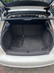 Audi A3 2012-thumb-4