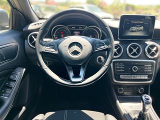 Mercedes-Benz A 180 2017 URBAN-thumb-16