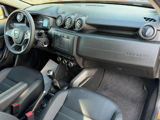 Dacia Duster 2018 1.5D PRESTIGE 4WD-thumb-11
