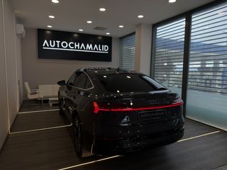 Audi Q8 e-tron 2024 55 e-tron Sportback-thumb-20