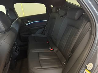 Audi Q8 e-tron 2024 55 e-tron Sportback-thumb-13