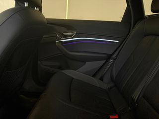 Audi Q8 e-tron 2024 55 e-tron Sportback-thumb-17