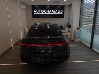 Audi Q8 e-tron 2024 55 e-tron Sportback-thumb-18