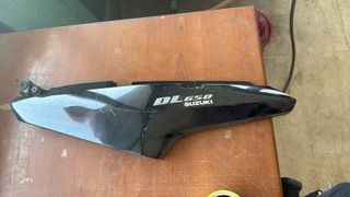 SUZUKI V-STROM 650 2004-2009 ΠΙΣΩ ΑΡΙΣΤΕΡΟ ΠΛΑΣΤΙΚΟ ΟΥΡΑΣ ΓΝΗΣΙΟ
