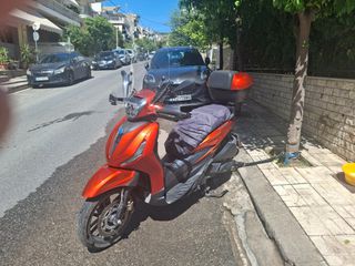 Piaggio Beverly 300i 2022 HPE-thumb-1