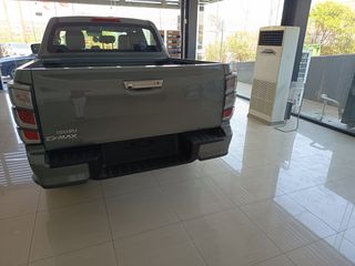 Isuzu D-Max 2026 GRAVITY 4DOOR 2200 ΚΥΒΙΚΑ ΕΤΟΙΜΟΠΑΡΑΔΟΤΟ-thumb-1
