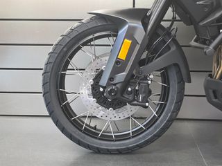 CFmoto MT 700 2026 ΜΕ ΔΩΡΟ ΤΡΙΒΑΛΙΤΣΟ CRAFTED !-thumb-12