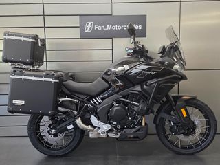 CFmoto MT 700 2026 ΜΕ ΔΩΡΟ ΤΡΙΒΑΛΙΤΣΟ CRAFTED !