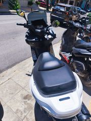 Kymco Xciting 300 R 2011-thumb-2