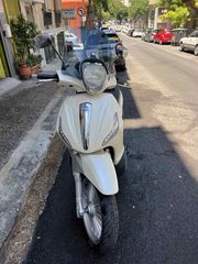 Piaggio Beverly 300 2015-thumb-6