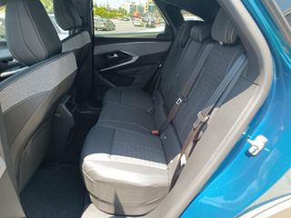 Peugeot 3008 2024 Hybrid 145 e-DCS6 Allure-thumb-6
