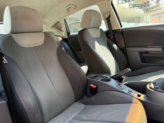 Seat Leon 2006 €1300 ΠΡΟΚΑΤΑΒΟΛΗ!!! ΓΡΑΜΜΑΤΙΑ-thumb-6