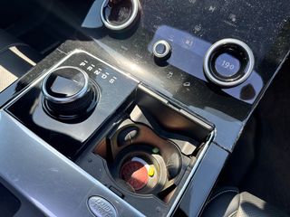 Land Rover Range Rover Velar 2020 R-DYNAMIC-thumb-39