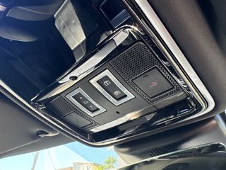Land Rover Range Rover Velar 2020 R-DYNAMIC-thumb-40