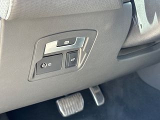 Land Rover Range Rover Velar 2020 R-DYNAMIC-thumb-48