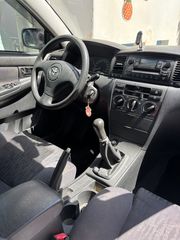 Toyota Corolla 2004