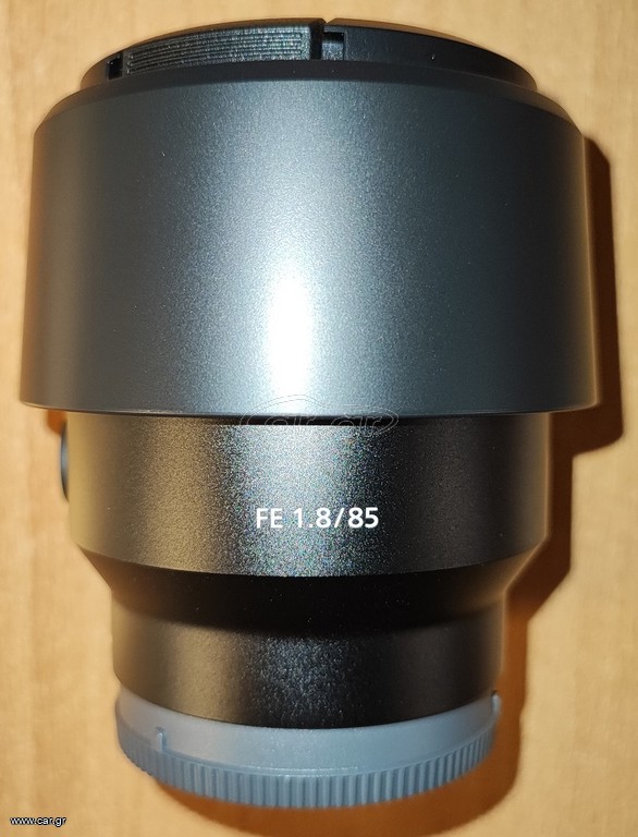 Sony FE 85mm f/1.8