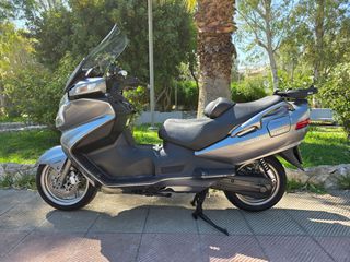 Suzuki Burgman 650 2011 EXECUTIVE-thumb-6