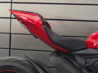 Ducati 1299 Panigale 2016-thumb-11