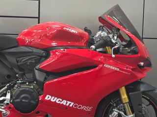 Ducati 1299 Panigale 2016-thumb-23