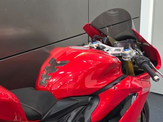 Ducati 1299 Panigale 2016-thumb-16