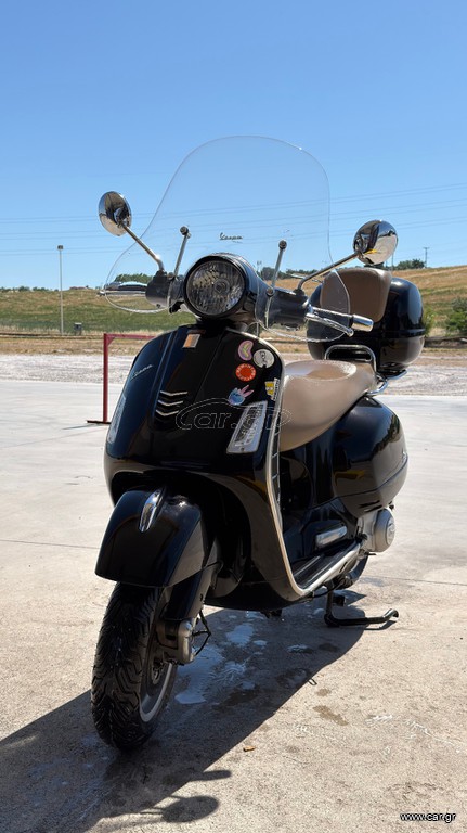 Piaggio Vespa GTS 250 2016 VESPA GTS 250 IE