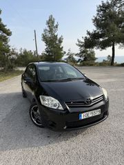 Toyota Auris 2010 1.4 vvti start/stop