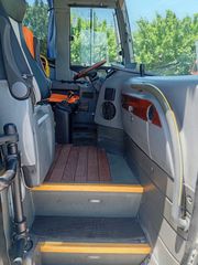Isuzu 2008 turquoise-thumb-5