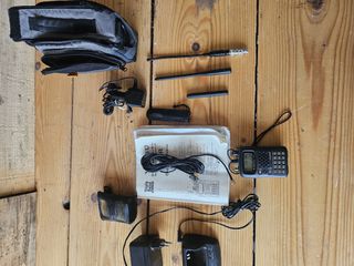 yaessu vx5r vhf uhf-thumb-1