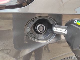 Ford Kuga 2017-thumb-7