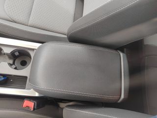 Ford Kuga 2017-thumb-17