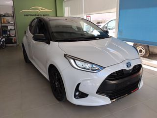 Toyota Yaris 2022 1.5 HYBRID BI-TONE-thumb-1