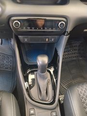 Toyota Yaris 2022 1.5 HYBRID BI-TONE-thumb-22