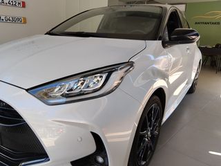 Toyota Yaris 2022 1.5 HYBRID BI-TONE-thumb-31