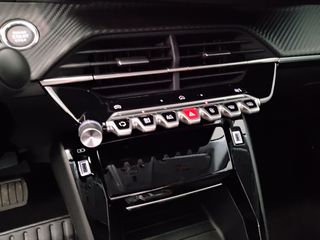 Peugeot 208 2026 Hybrid 110 e-DCS6 Allure-thumb-17