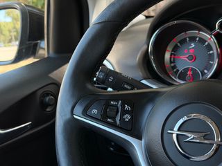 Opel Adam 2015 1.400CC 150 HP ADAM S TURBO SPORT-thumb-23