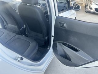Hyundai i 10 2017-thumb-13