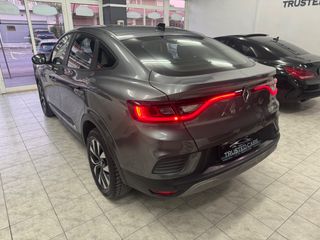 Renault Arkana 2021-thumb-10