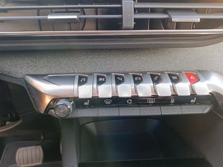 Peugeot 3008 2018 3008 2018' ALLURE AUTOMATIC-thumb-20