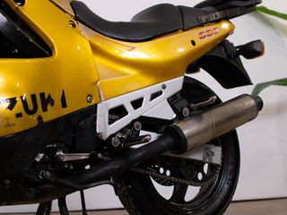 Suzuki GSX 600 2004 4 ΜΗΝΕΣ Γραπτή Εγγύηση | Χρηματοδότηση-thumb-8