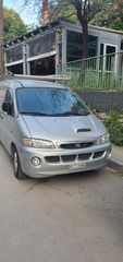 Hyundai H-1 2002