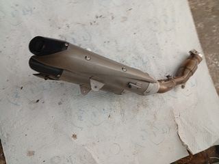 Γνήσια τελικά εξατμίσεων Yamaha r1 1000 2005 αριστική κατάσταση-thumb-4