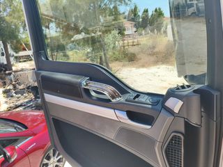 Καρότσα Κουρτίνα MAN 2009 TGX 18.360-thumb-2