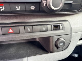 Toyota Proace 2020 *PROACE L2 ΨΥΓΕΙΟ-ΚΑΤΑΨΥΞΗ THERMOKING ΜΠΡΙΖΑ 220V*A/C*-thumb-44