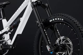 All - Mountain Commencal 2026 COMMENCAL CLASH 20 PURE WHITE 2026-thumb-5