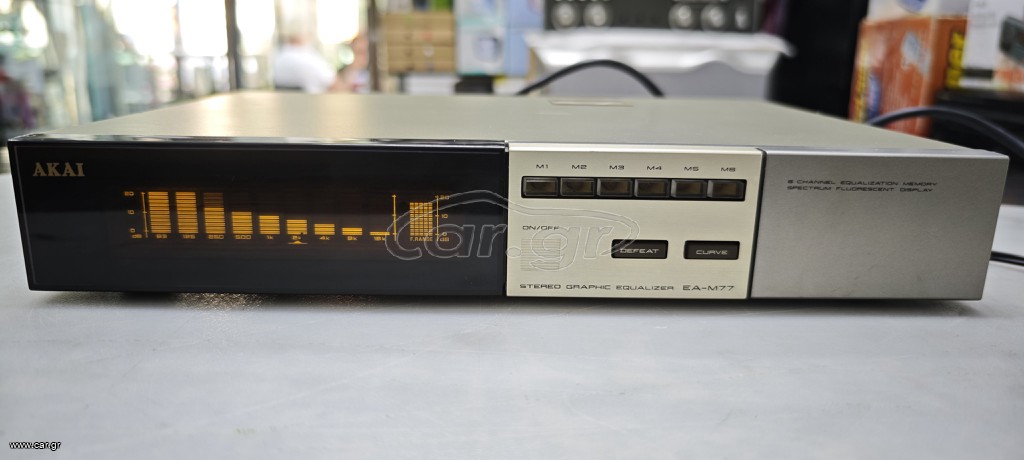 AKAI EA M77