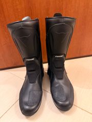 Diane’s Gore Tex 44